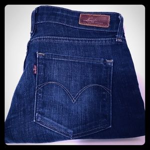 Levi’s Demi Curve Skinny Jeans